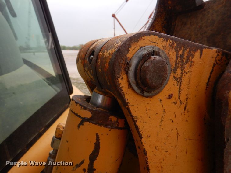 image for item DM7333 2004 Caterpillar 420D  backhoe