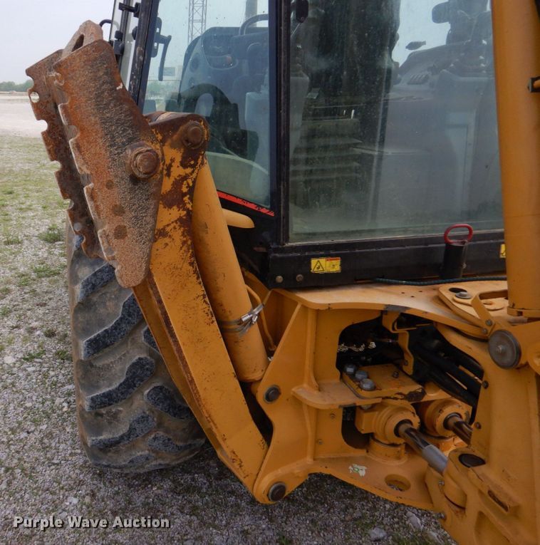 image for item DM7333 2004 Caterpillar 420D  backhoe