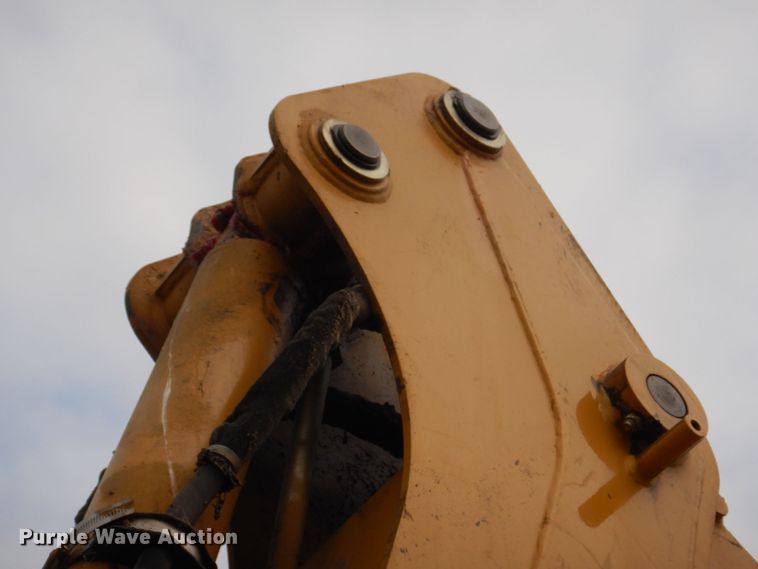 image for item DM7333 2004 Caterpillar 420D  backhoe