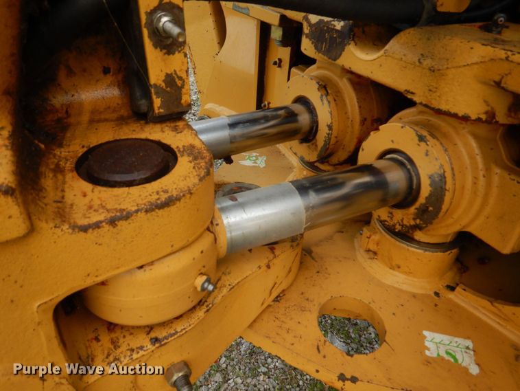 image for item DM7333 2004 Caterpillar 420D  backhoe