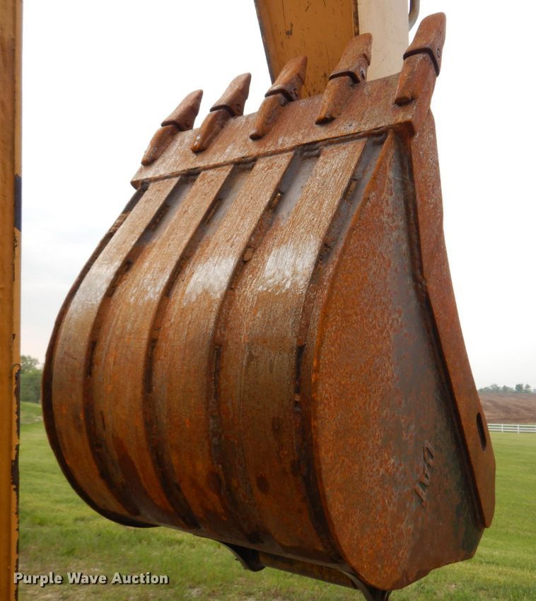 image for item DM7333 2004 Caterpillar 420D  backhoe