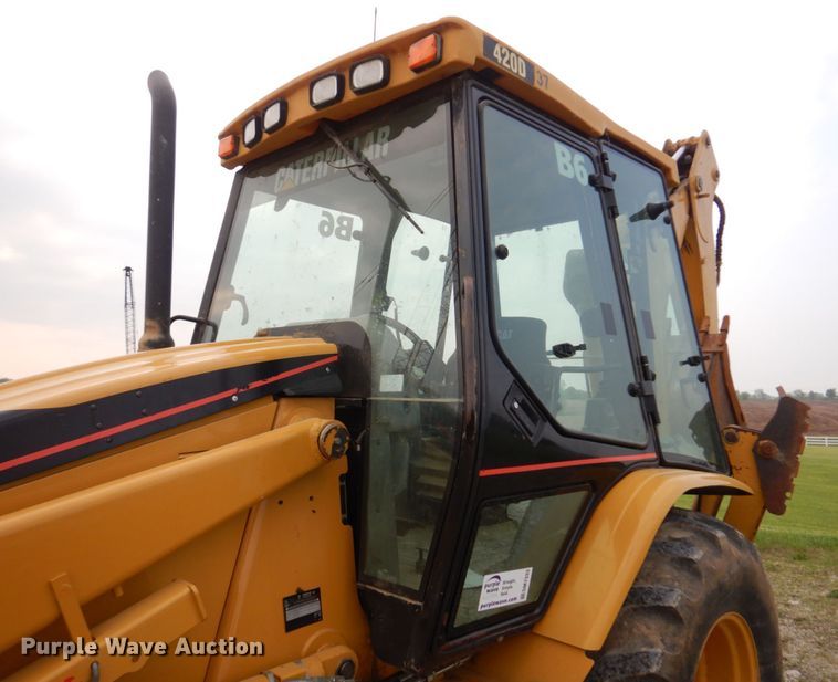 image for item DM7333 2004 Caterpillar 420D  backhoe