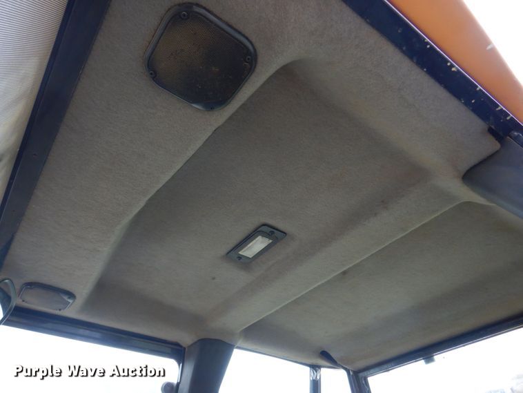 image for item DM7333 2004 Caterpillar 420D  backhoe