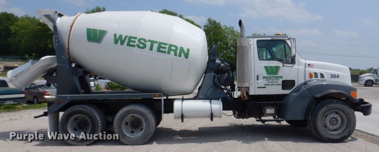 image for item DM7335 2000 Sterling  ready mix truck