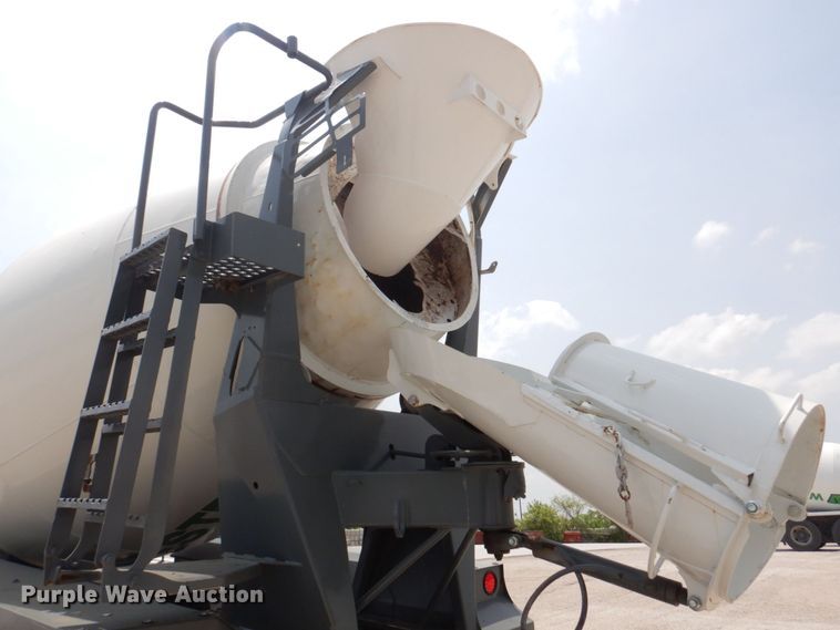 image for item DM7335 2000 Sterling  ready mix truck