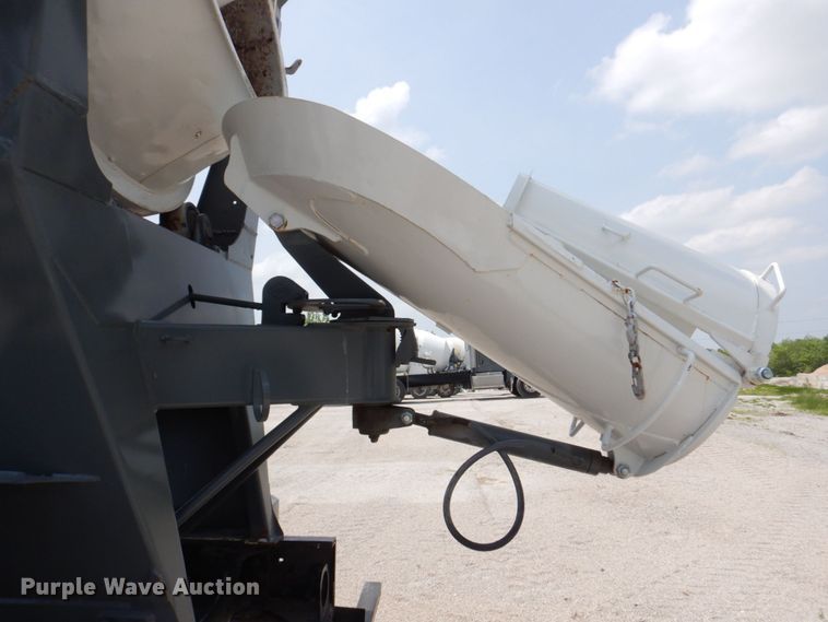 image for item DM7335 2000 Sterling  ready mix truck