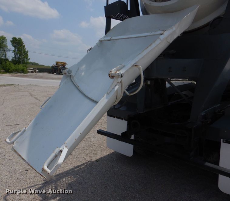 image for item DM7335 2000 Sterling  ready mix truck