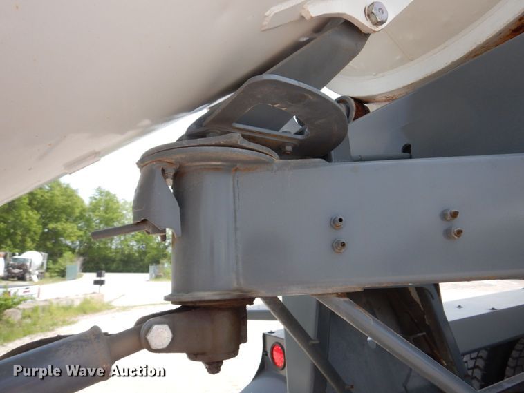 image for item DM7335 2000 Sterling  ready mix truck