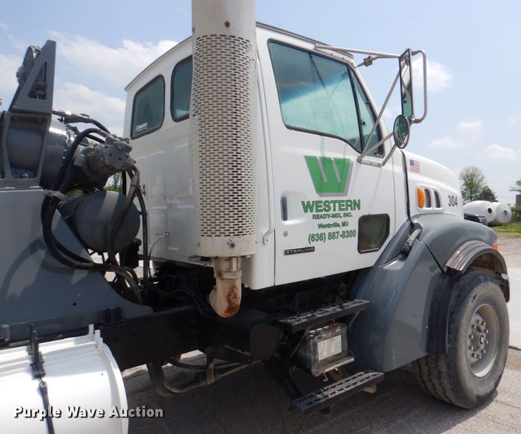 image for item DM7335 2000 Sterling  ready mix truck