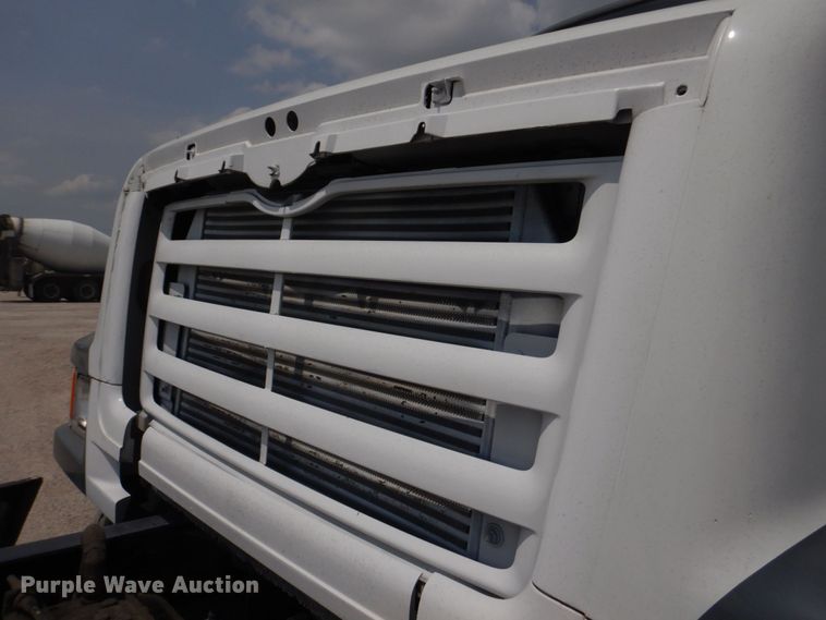 image for item DM7335 2000 Sterling  ready mix truck