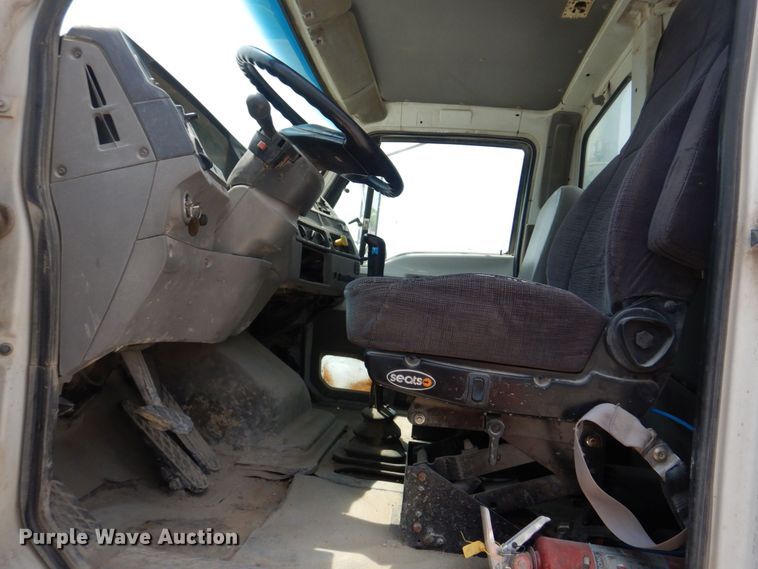 image for item DM7335 2000 Sterling  ready mix truck