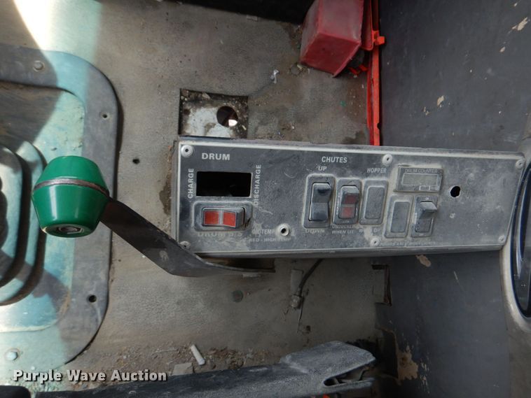 image for item DM7335 2000 Sterling  ready mix truck