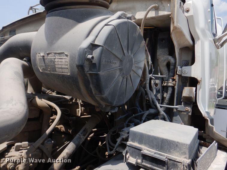 image for item DM7335 2000 Sterling  ready mix truck