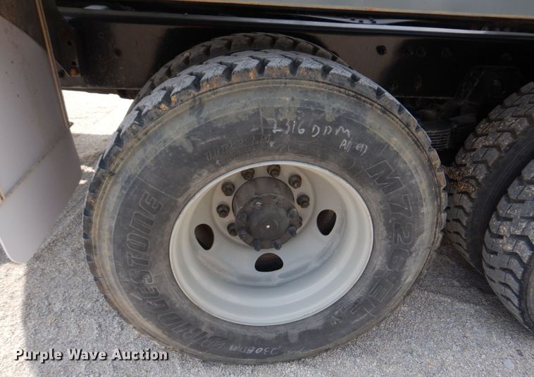 image for item DM7335 2000 Sterling  ready mix truck