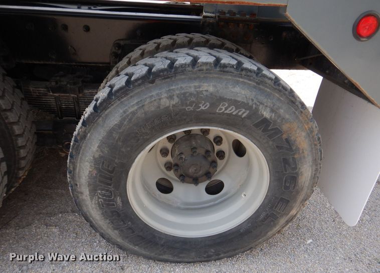 image for item DM7335 2000 Sterling  ready mix truck