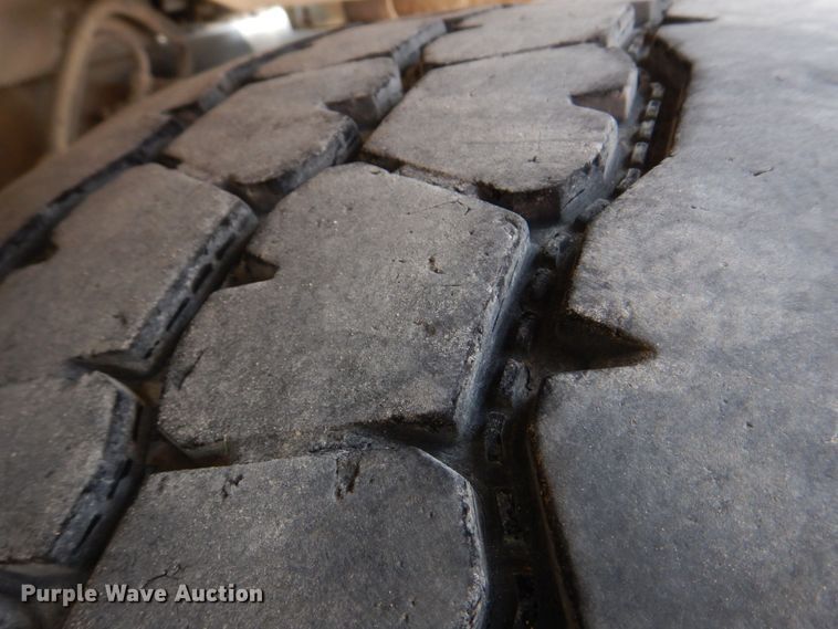 image for item DM7335 2000 Sterling  ready mix truck