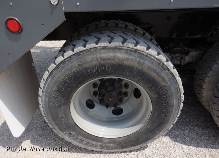 image for item DM7335 2000 Sterling  ready mix truck