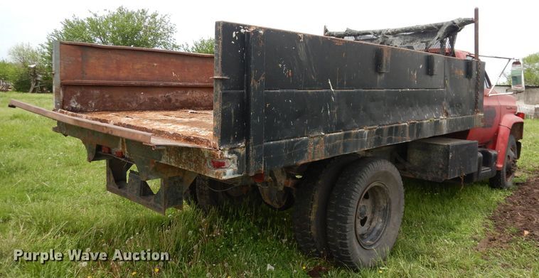 image for item DN1562 1976 Chevrolet C60  dump truck