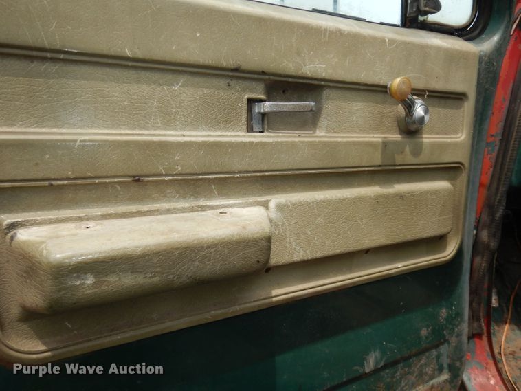 image for item DN1562 1976 Chevrolet C60  dump truck