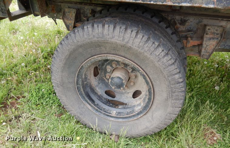 image for item DN1562 1976 Chevrolet C60  dump truck