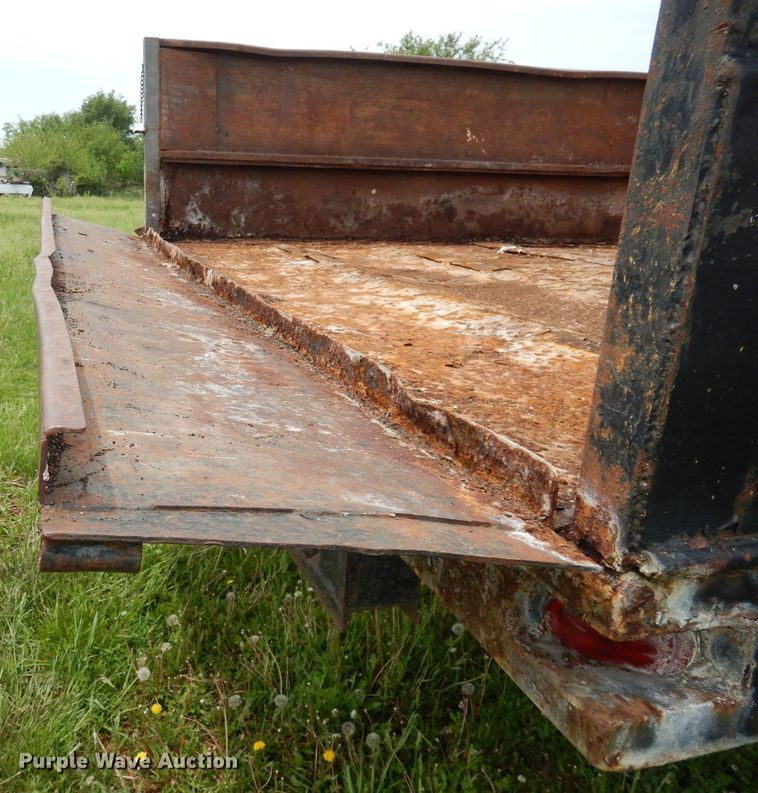 image for item DN1562 1976 Chevrolet C60  dump truck
