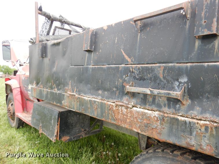 image for item DN1562 1976 Chevrolet C60  dump truck