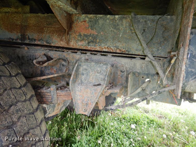 image for item DN1562 1976 Chevrolet C60  dump truck