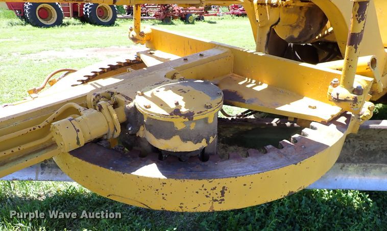 image for item DN6817 1971 Wabco 444  motor grader