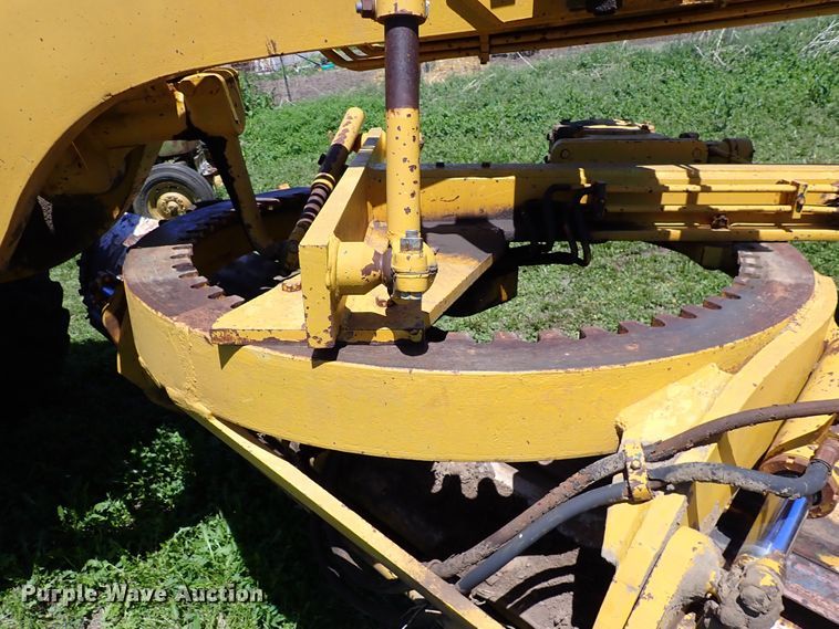 image for item DN6817 1971 Wabco 444  motor grader