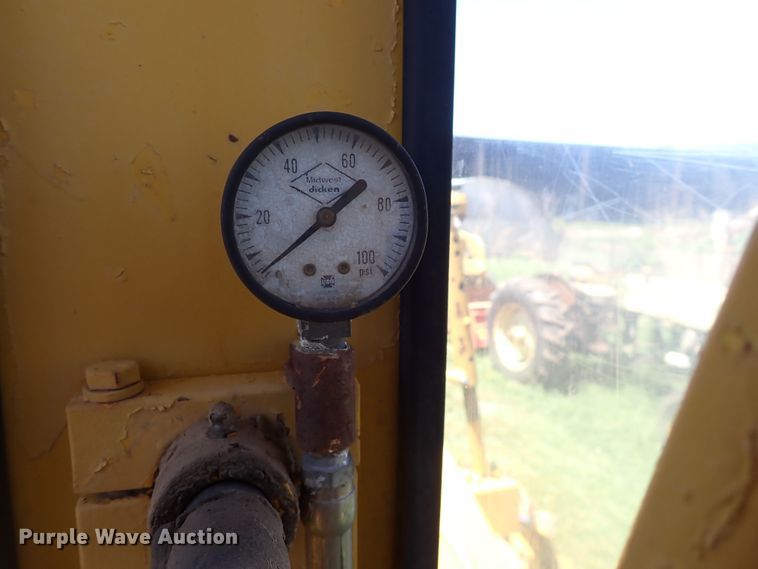 image for item DN6817 1971 Wabco 444  motor grader