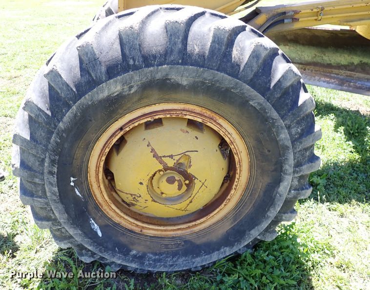 image for item DN6817 1971 Wabco 444  motor grader