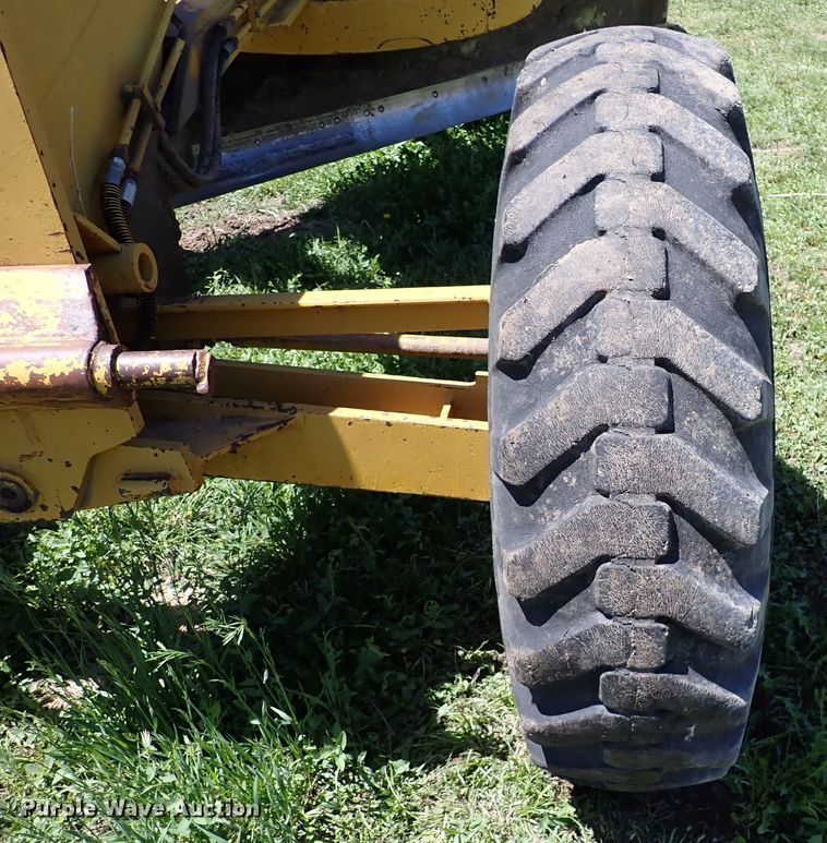 image for item DN6817 1971 Wabco 444  motor grader