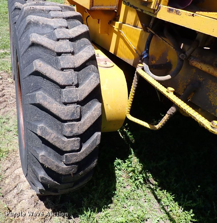 image for item DN6817 1971 Wabco 444  motor grader