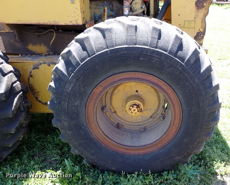 image for item DN6817 1971 Wabco 444  motor grader