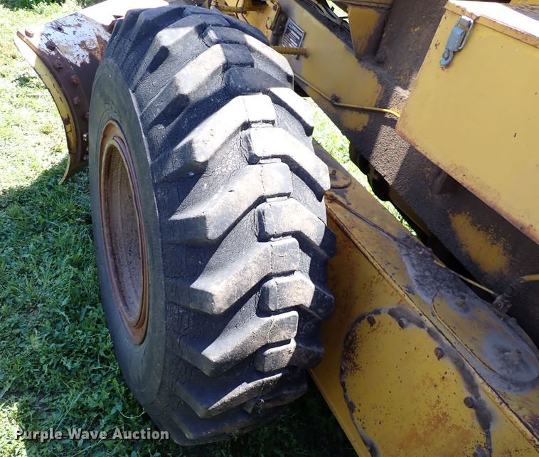 image for item DN6817 1971 Wabco 444  motor grader