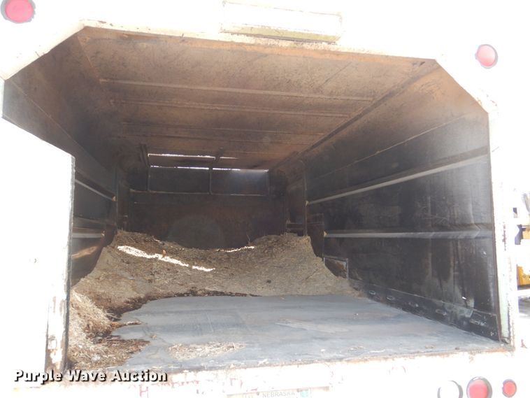 image for item DN7390 1995 GMC TopKick C6500  chipper truck