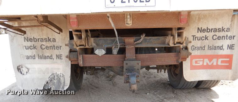 image for item DN7390 1995 GMC TopKick C6500  chipper truck
