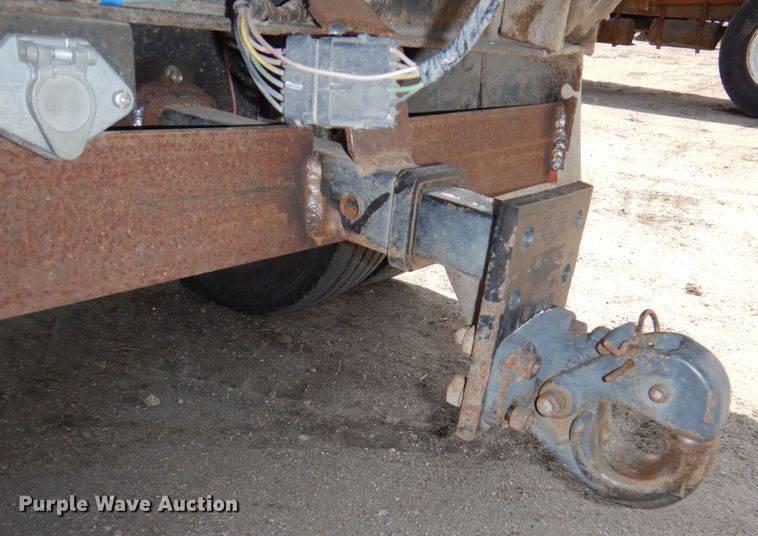 image for item DN7390 1995 GMC TopKick C6500  chipper truck