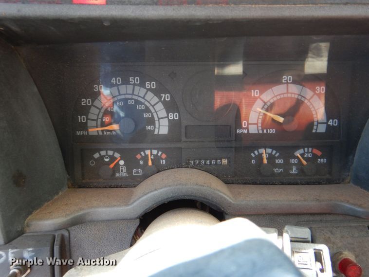 image for item DN7390 1995 GMC TopKick C6500  chipper truck