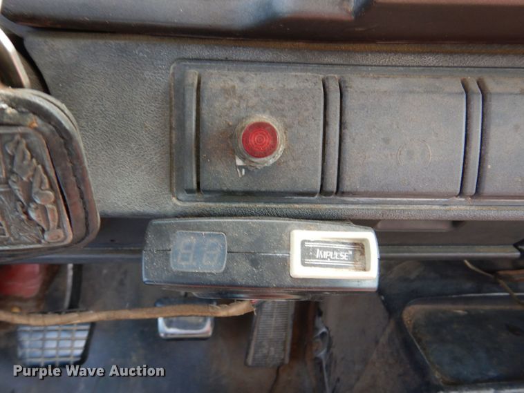 image for item DN7390 1995 GMC TopKick C6500  chipper truck