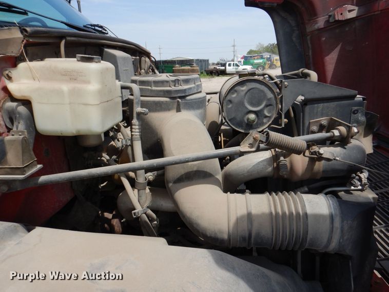 image for item DN7390 1995 GMC TopKick C6500  chipper truck