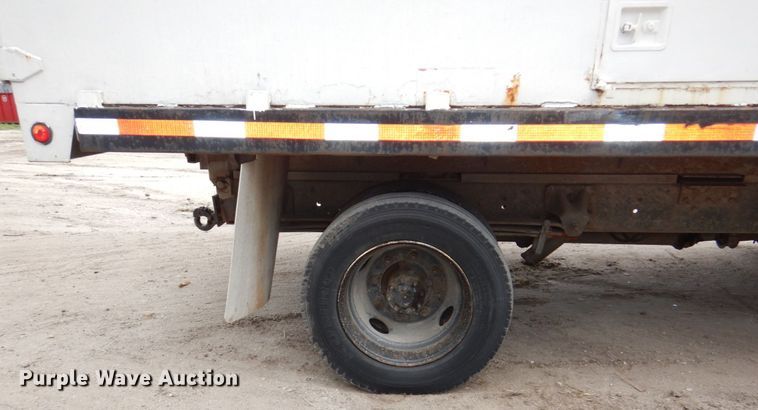 image for item DN7390 1995 GMC TopKick C6500  chipper truck