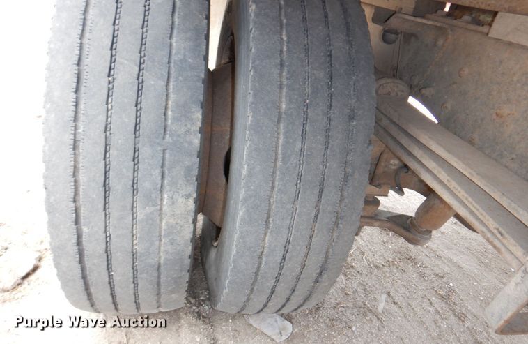 image for item DN7390 1995 GMC TopKick C6500  chipper truck