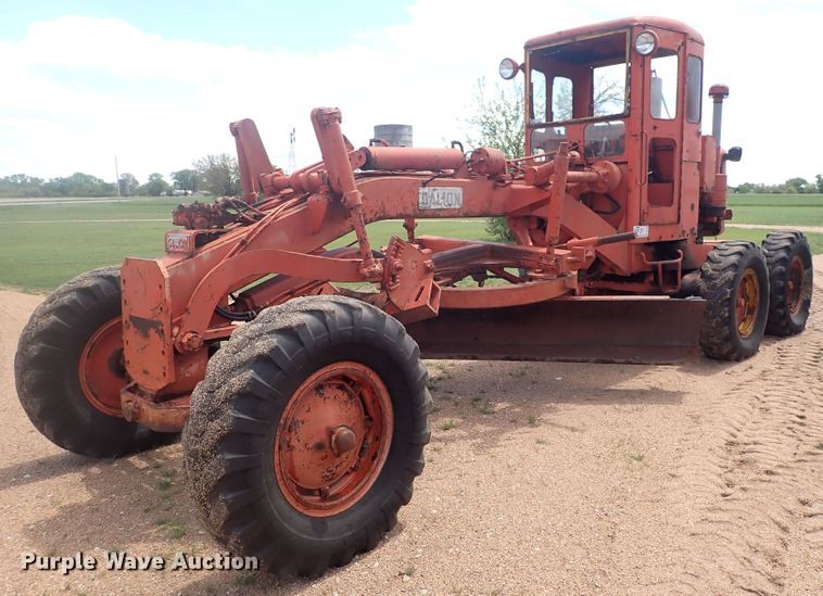 image for item DP4630 1960 Galion 104  rigid frame motor grader