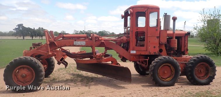 image for item DP4630 1960 Galion 104  rigid frame motor grader