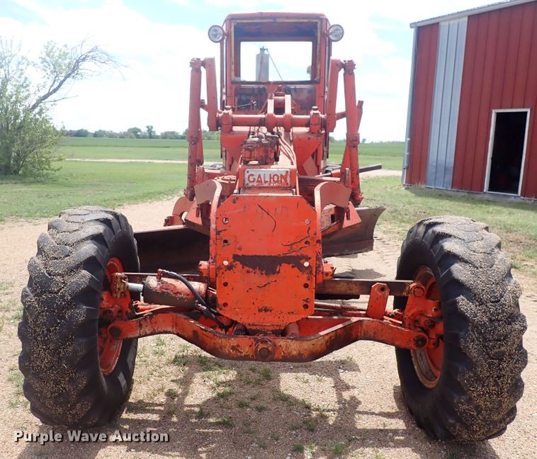 image for item DP4630 1960 Galion 104  rigid frame motor grader