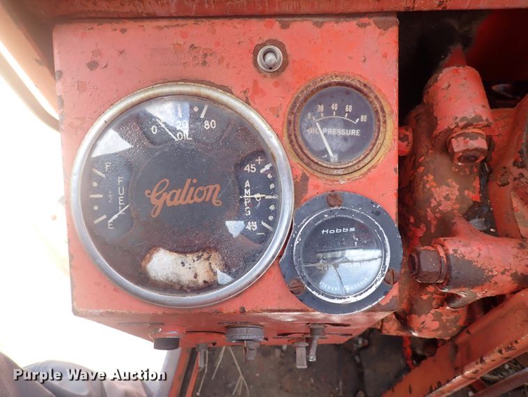 image for item DP4630 1960 Galion 104  rigid frame motor grader