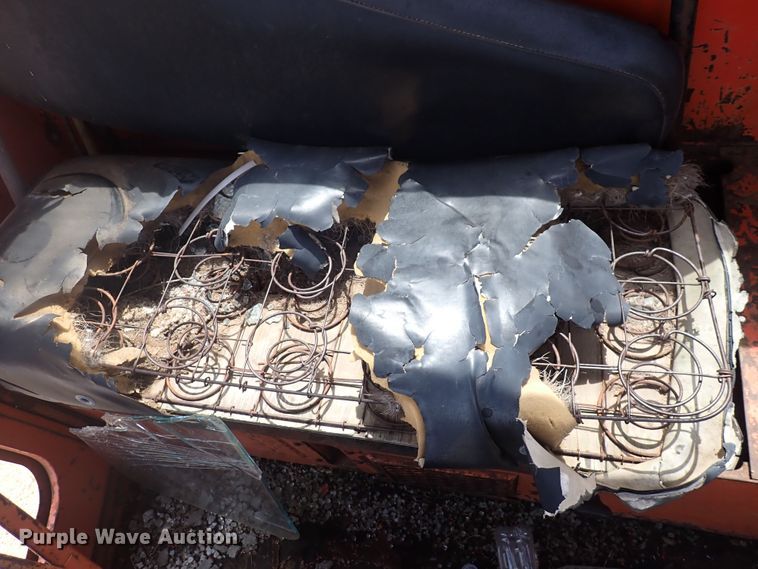 image for item DP4630 1960 Galion 104  rigid frame motor grader