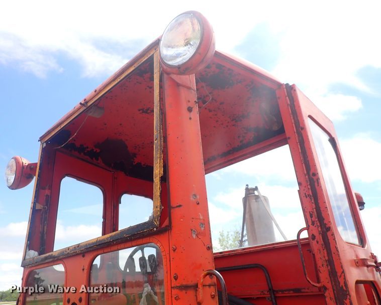 image for item DP4630 1960 Galion 104  rigid frame motor grader