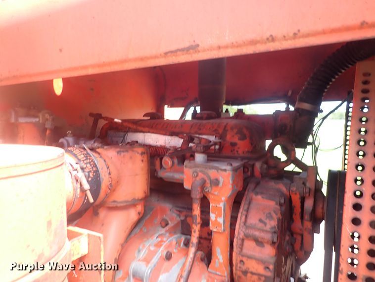 image for item DP4630 1960 Galion 104  rigid frame motor grader